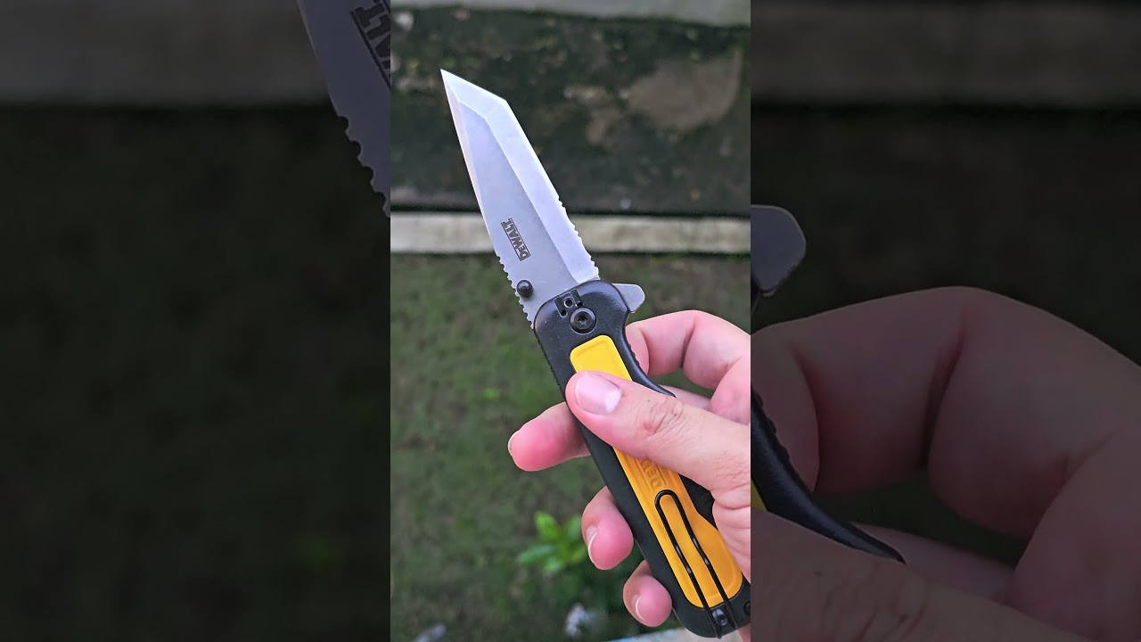 DeWalt Tanto pocket knife with serrations #edc #edcknife #puertorico #rain
