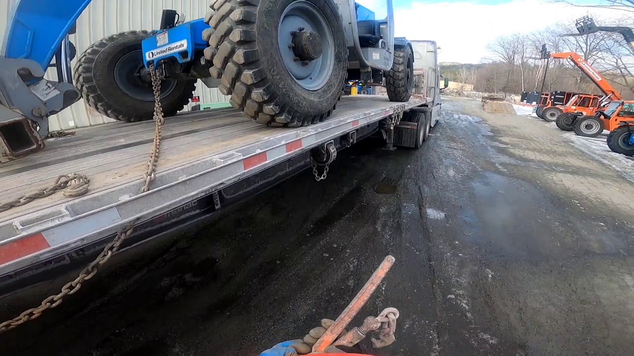 forklift securing load V3