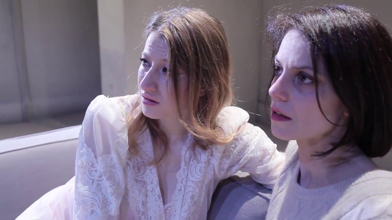 I VICINI di Fausto Paravidino - trailer