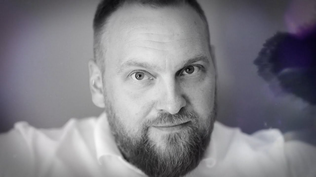 Fra arbejdsl&oslash;s til mangemillion&aelig;r: Vendepunktet med Martin Rosenb&aelig;k (HLTV.org)