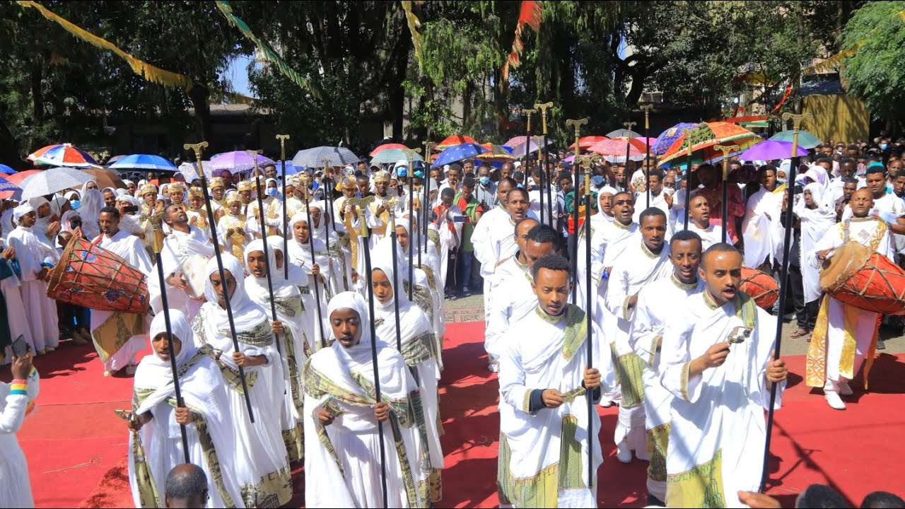 ጥር 21 2014 ዓ.ም የአስተርእዮ ማርያም ዝማሜ በፈለገ ሕይወት ሰንበት ት/ቤት መዘምራን