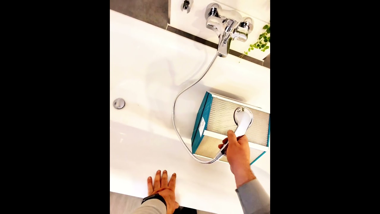 Vaillant Recovair W&auml;rmetauscher L&uuml;ftungsanlage reinigen. #heizung #sanit&auml;r #plumbing #diy #l&uuml;ftung