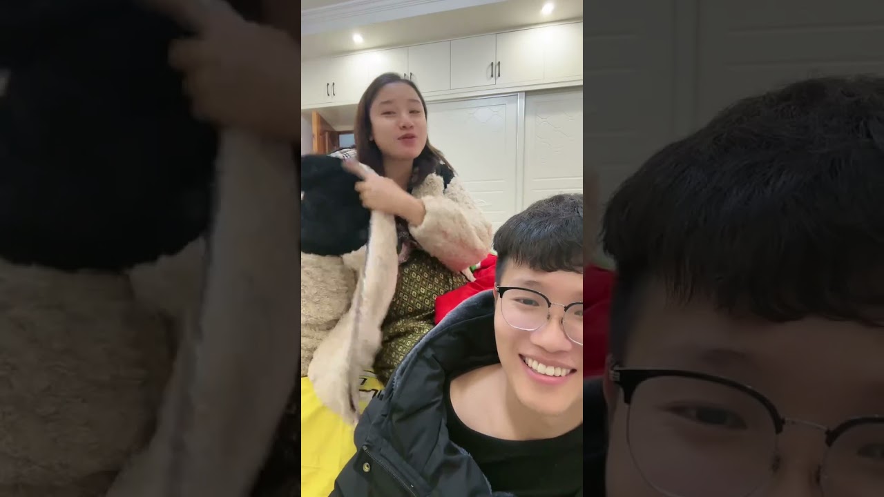（2050）牛牛阿娜日常生活 阿娜回中国的日常