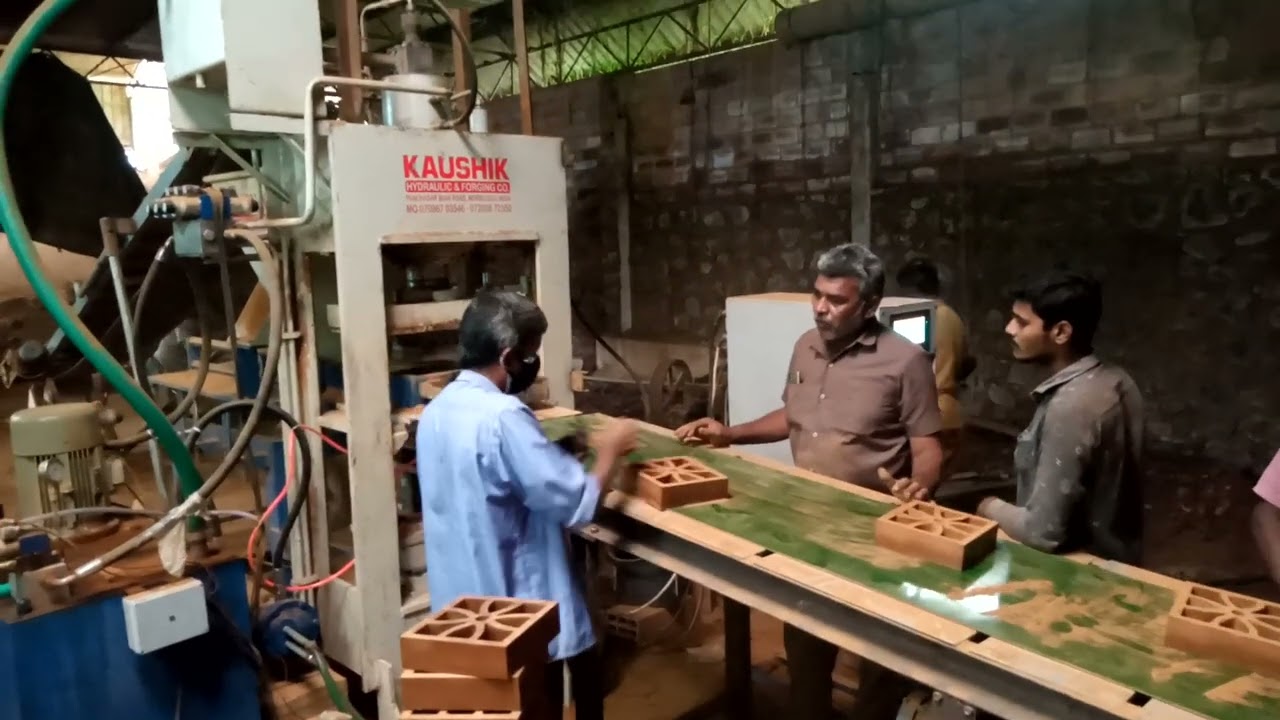 Clay Zali Making Hydrauic Machine | Clay bricks making hydraulic Machine | Kaushik hydraulic |