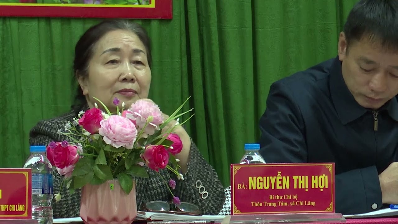 Ứng cử viên Đại biểu HĐND xã Chi Lăng tại đơn vị bầu cử số 1, số 2 tiếp xúc cử tri.