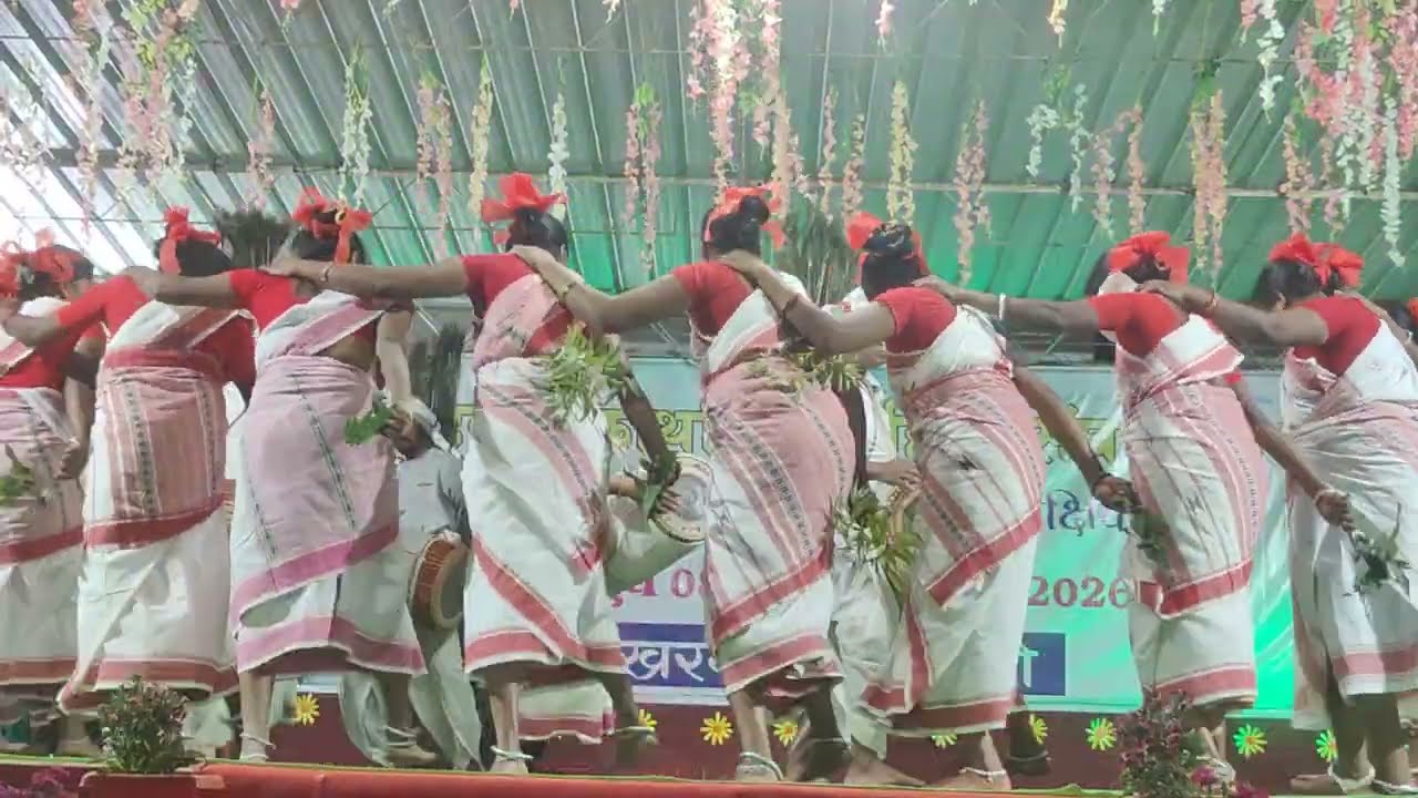 आदिवासी नाच जोकबहला पल्ली की माताओं की धमाकेदार प्रस्तुति || महिला संघ रैली गिनाबहार डिनरी खरवाटोली 