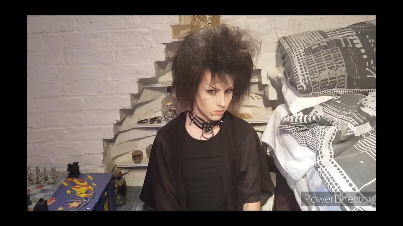 Goth hair tutorial! Siouxsie Sioux vibes