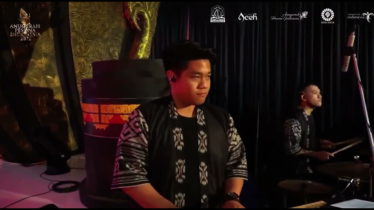 KEUBITBIT FT FAHMIL ARABI - PEUMULIA JAMEE [LIVE at ANUGERAH PESONA INDONESIA 2022]