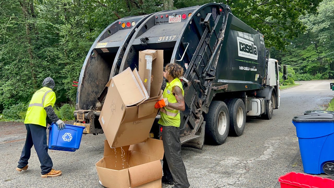 Casella Waste Split Body Garbage Truck Packing Heavy Recycling And Compost
