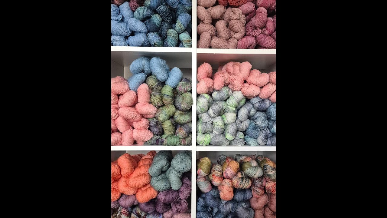 FAREBNÉ PRADIENKA (iba pre dievčatá, ktoré sa prihlásili do predpredaja)🌷