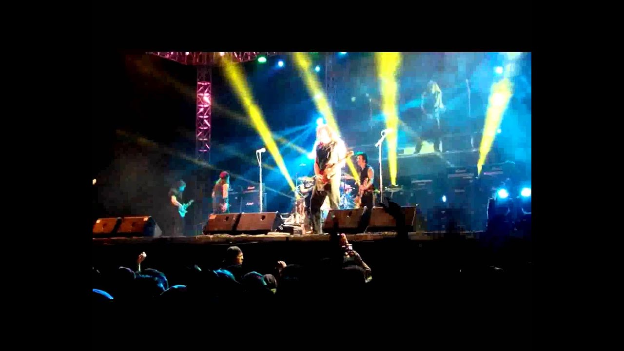 I Remember You - Skidrow live Malang 10/10/2013