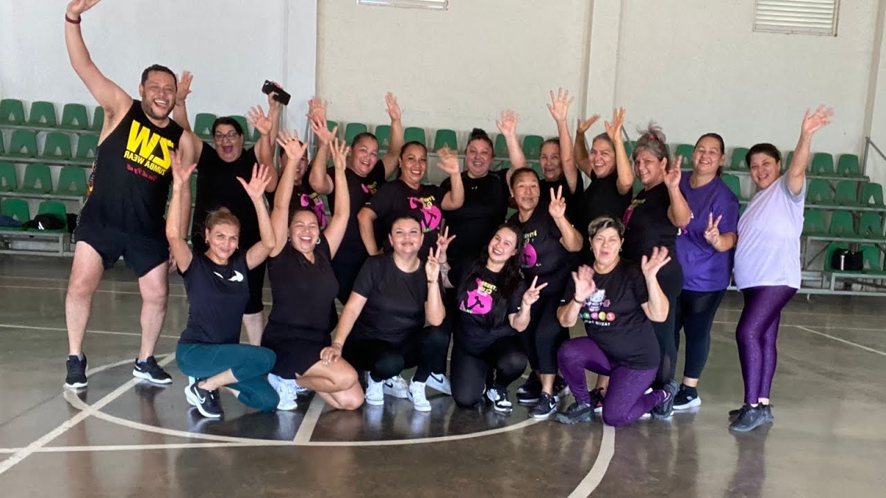 Sonriele/  Daddy Yankee / STAGE DANCE/ coreografía/ zumba Yazmin 