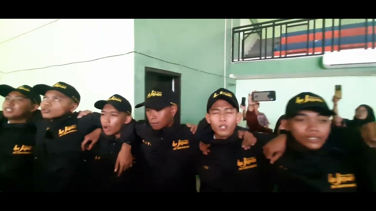 Persembahan 384