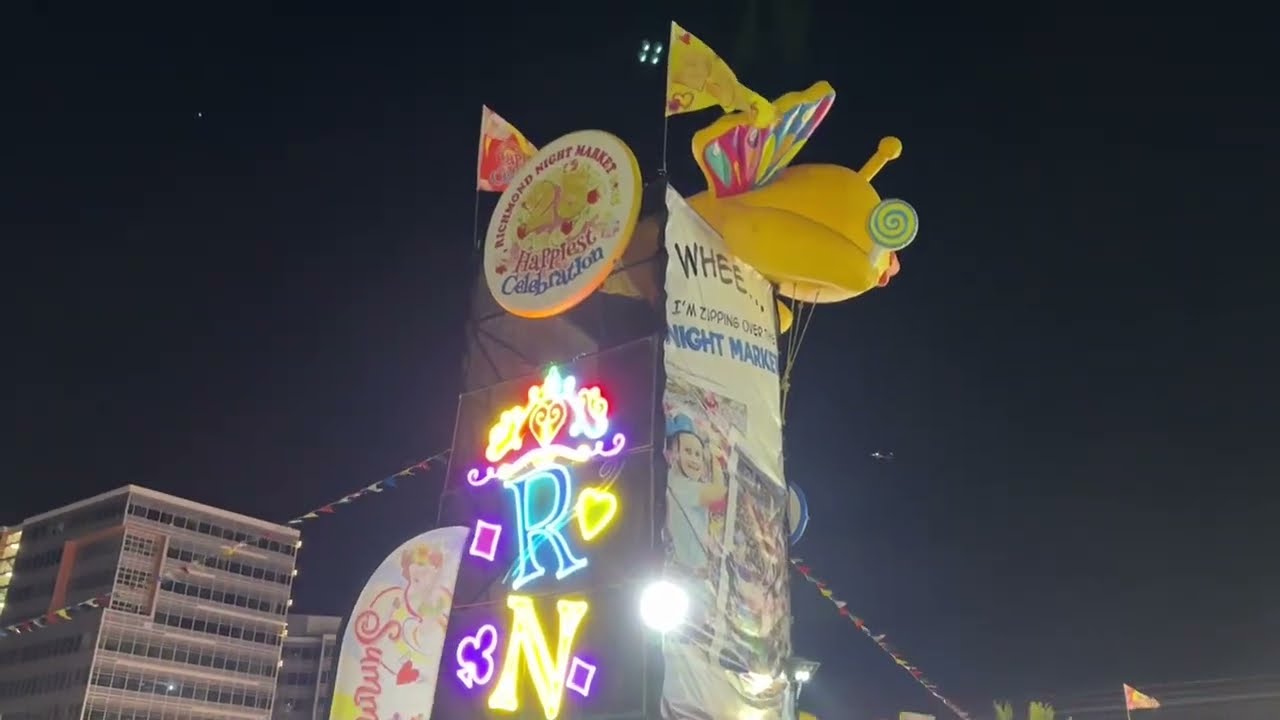 Exploring Richmond Night Market In Vancouver | The LARGEST Night Market In North America! 🇨🇦 