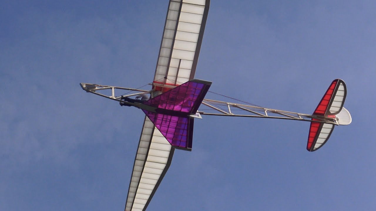Launching a Delta Glider from another Glider.