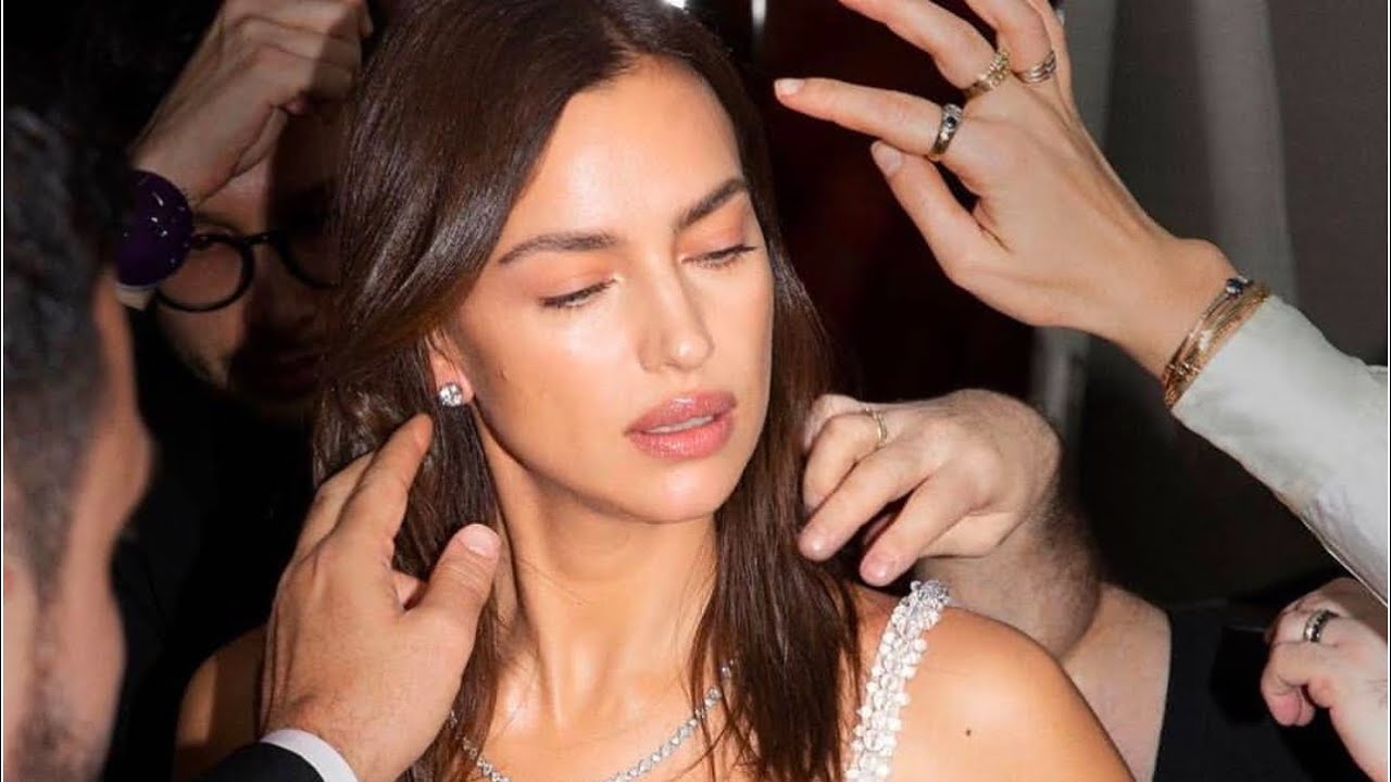 Irina Shayk in white.. style from model