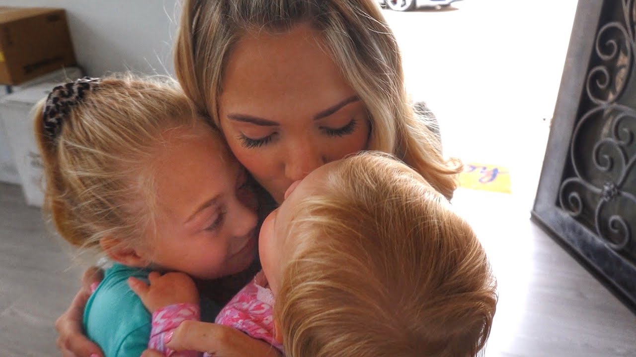 our last 24 hours with Everleigh and Posie :(
