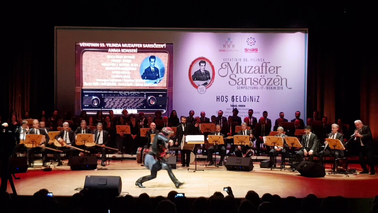 Solo Zeybek Dance Show by Canberk Ulaş | Kocaarap Zeybeği