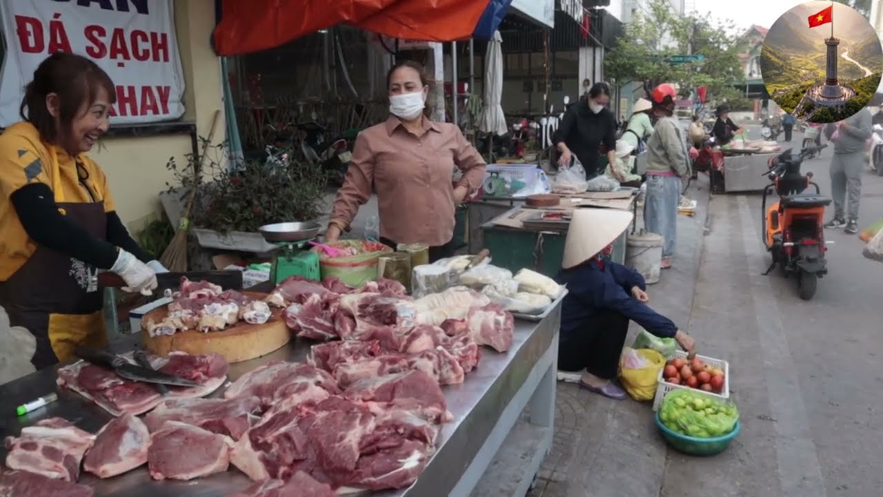 A Slow Walk Through a Village Market in Vietnam