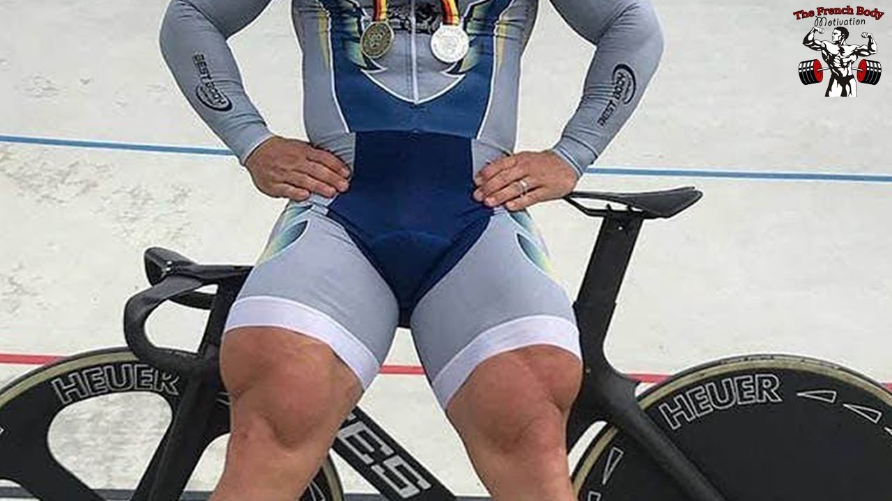 Le cycliste le plus rapide du monde entraîne ses jambes comme un monstre