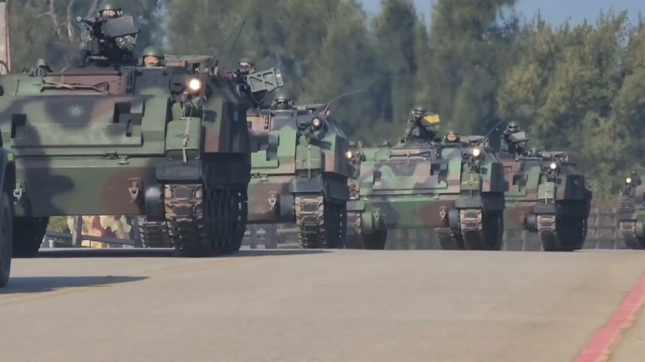 「立即備戰操演」，隸屬陸軍金防部的CM21裝甲車，前往金門大橋的關鍵基礎設施周邊，實施「戰備偵巡」任務。