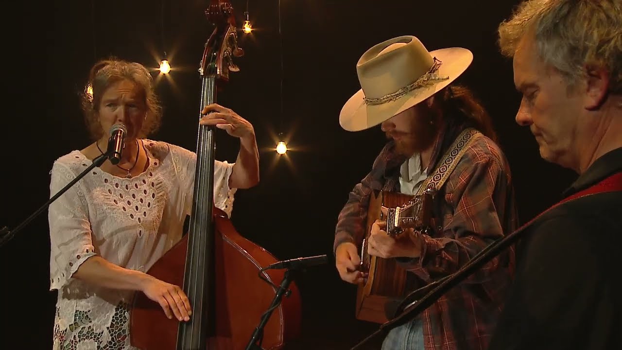 Silvia Fledderus - As ik die weer zai | Live bij Songfestival Drenthe
