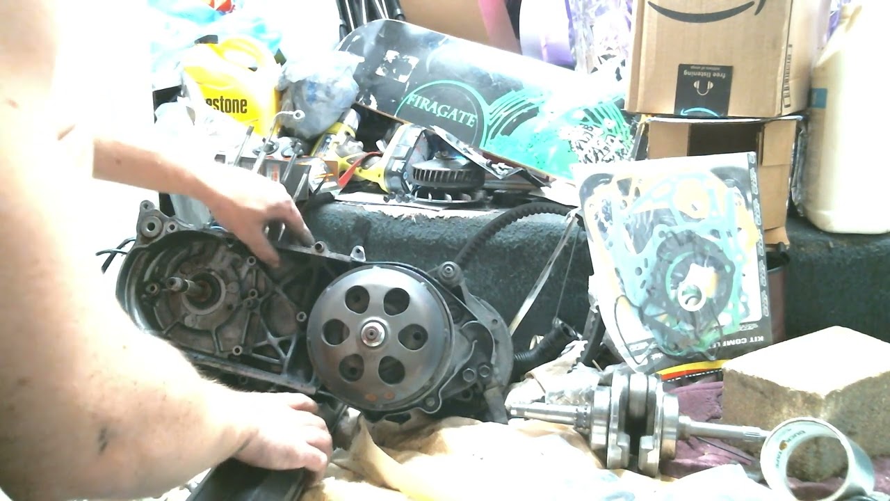 helix cn250 rebuild replacing crankshaft ,water pump and oil seals