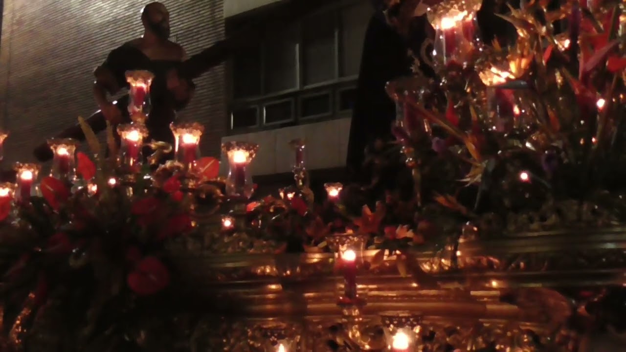Traslado del Nazareno después de la procesión Magna, AM  JHS, Jesús del Prendimiento