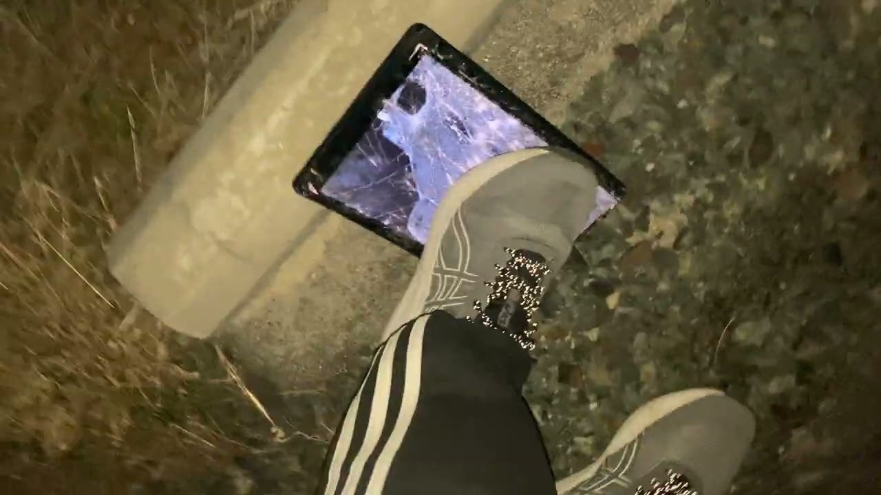 Destroying HUAWEI MediaPad