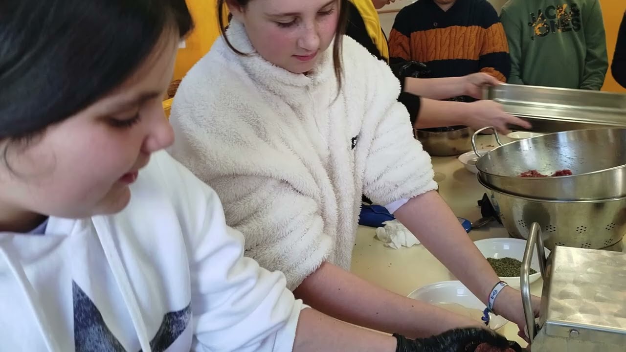 6º EP PREPARA HAMBURGUESAS