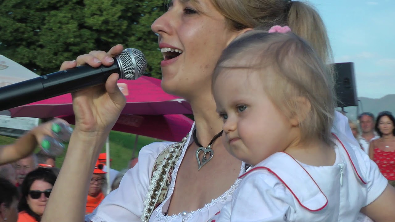 NINA und MARCO singen beim OpenAir der Schneehühner