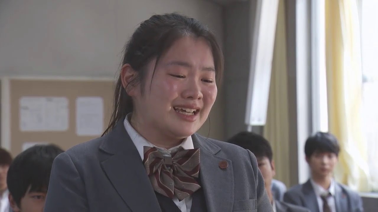 魚住華