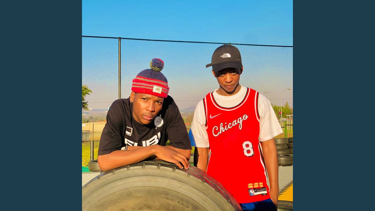 Effortless (feat. B.Lous)