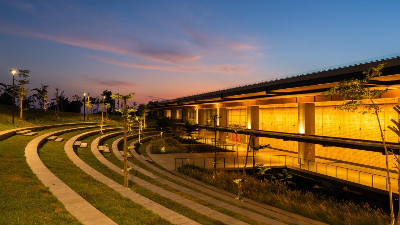 Golo Mori Convention Center