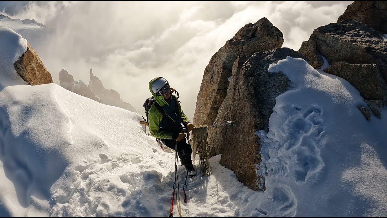 Climbing the prettiest alpine route in Europe! (Arete Cosmiques)