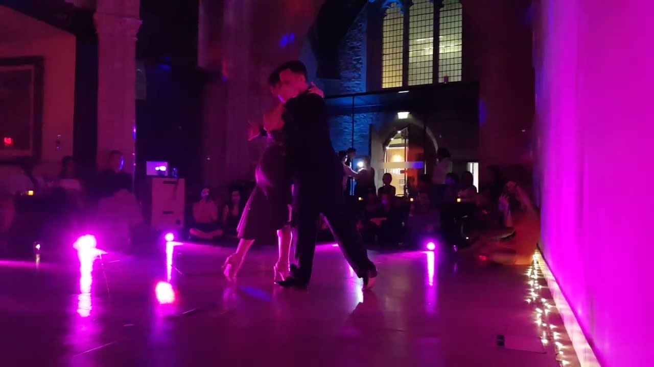 Vanessa Villalba & Facundo Pinero @ Tango Club London 2022 4/4