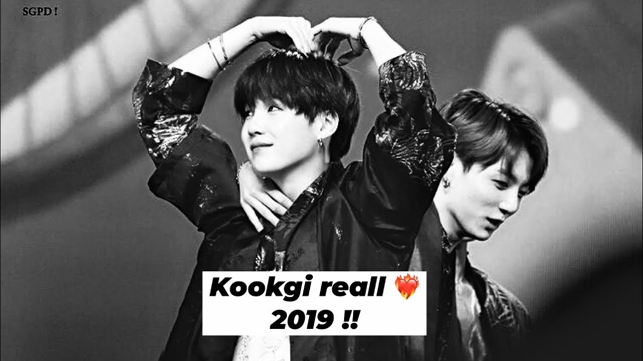 Jungkook loves to touch Yoongi  hyung ‼️♨️🌚#kookgi