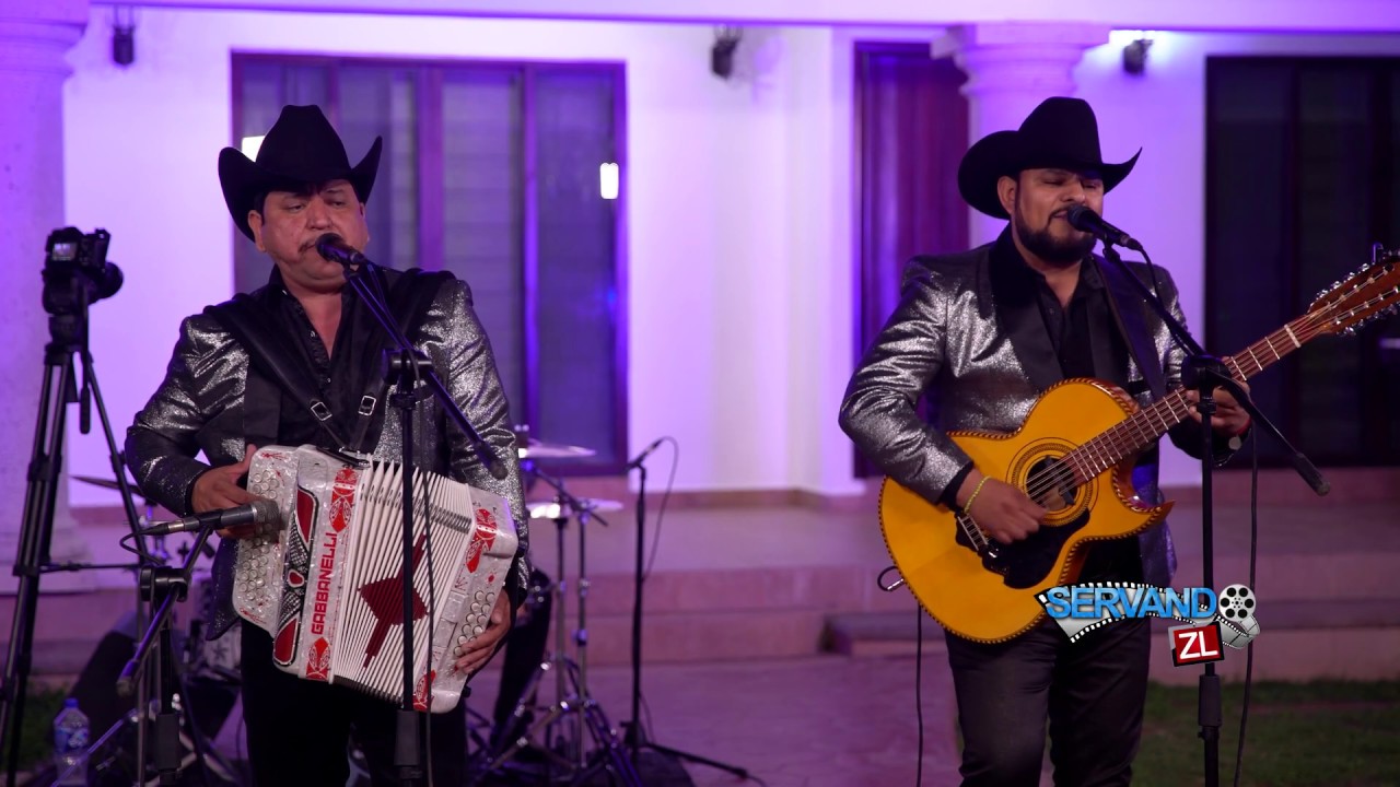Abel Bustillos y Su Norteño Original - Recordando Mis Ayeres (En Vivo 2020)