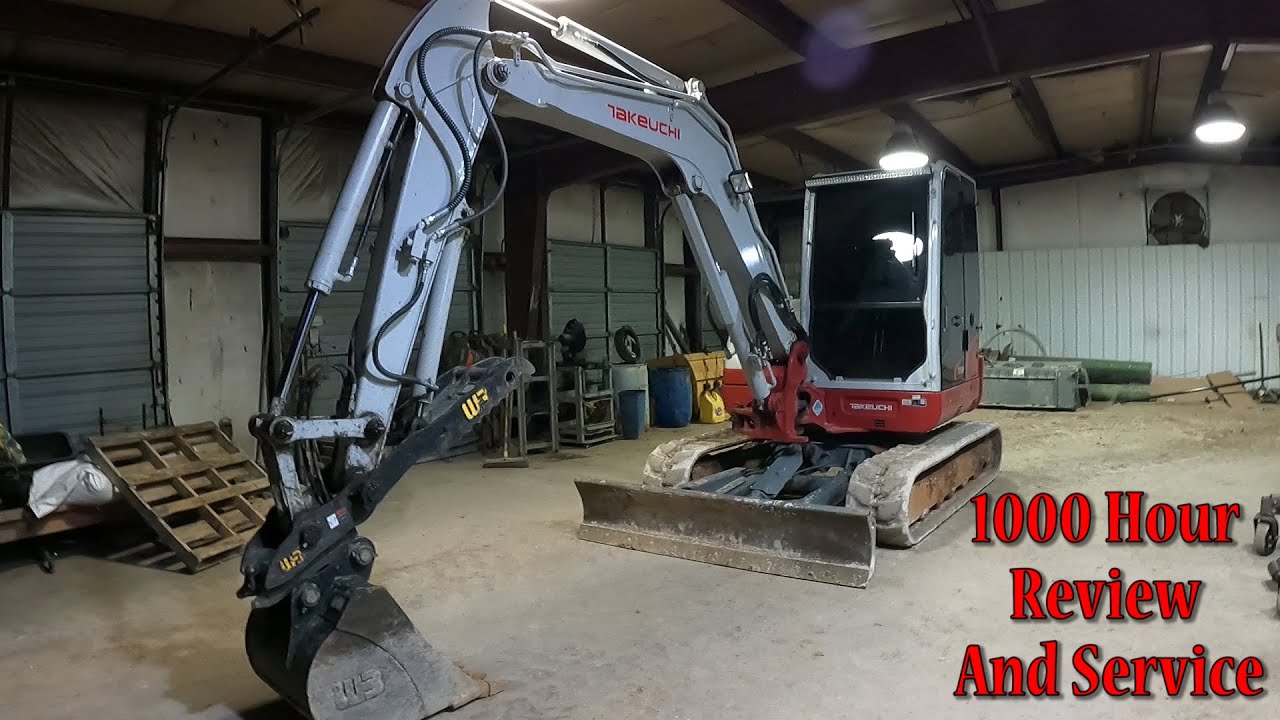 1000-часовой обзор и обслуживание Takeuchi TB260