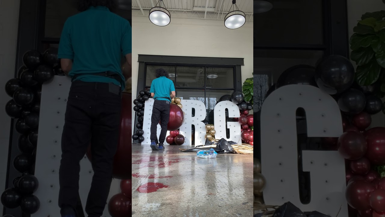 Dressing marquee letters with balloons