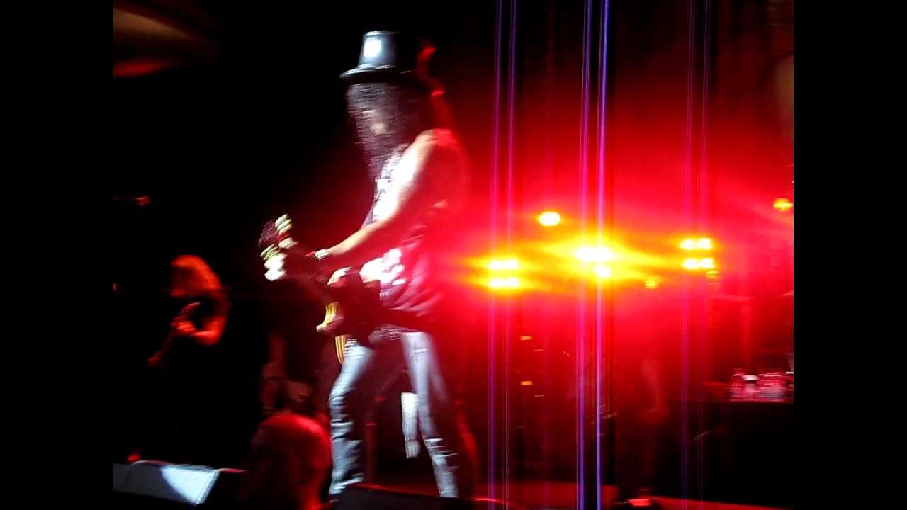 Slash ft Myles Kennedy Civil War Stoke on Trent 24/07/2011