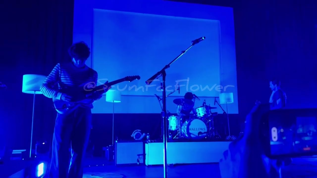 @wallowsmusic - Only Friend / Live At Aztec Theater 10.06.22