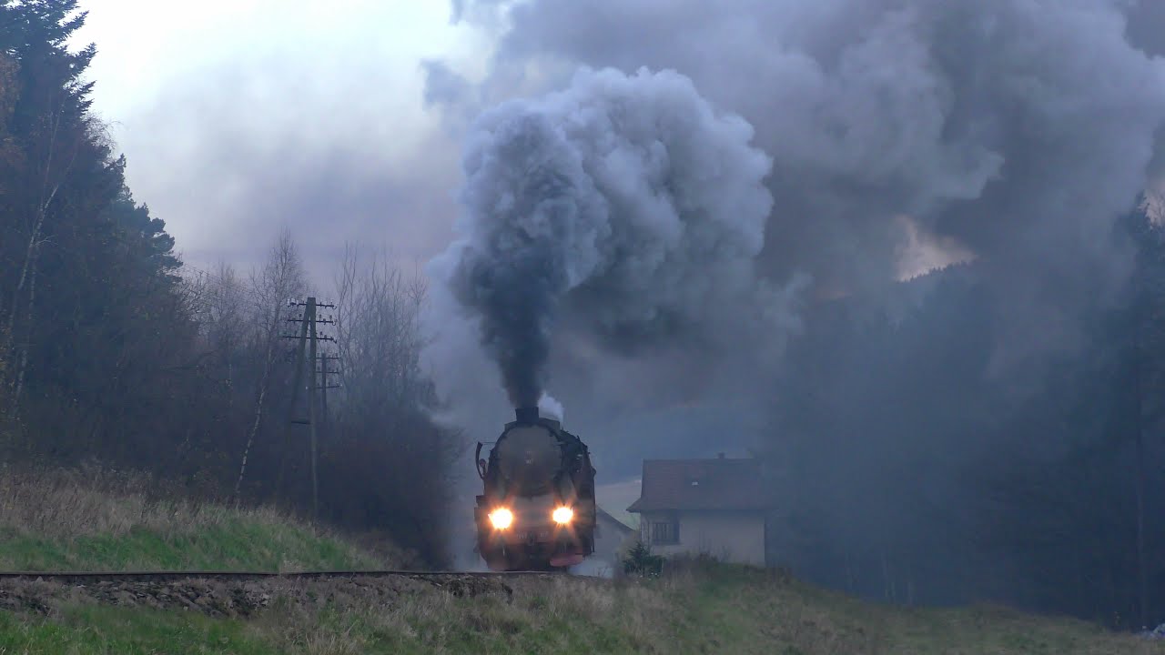 Jesienne retro na linii 104 - Ty42-107 na trasie Chabówka - Nowy Sącz - Chabówka