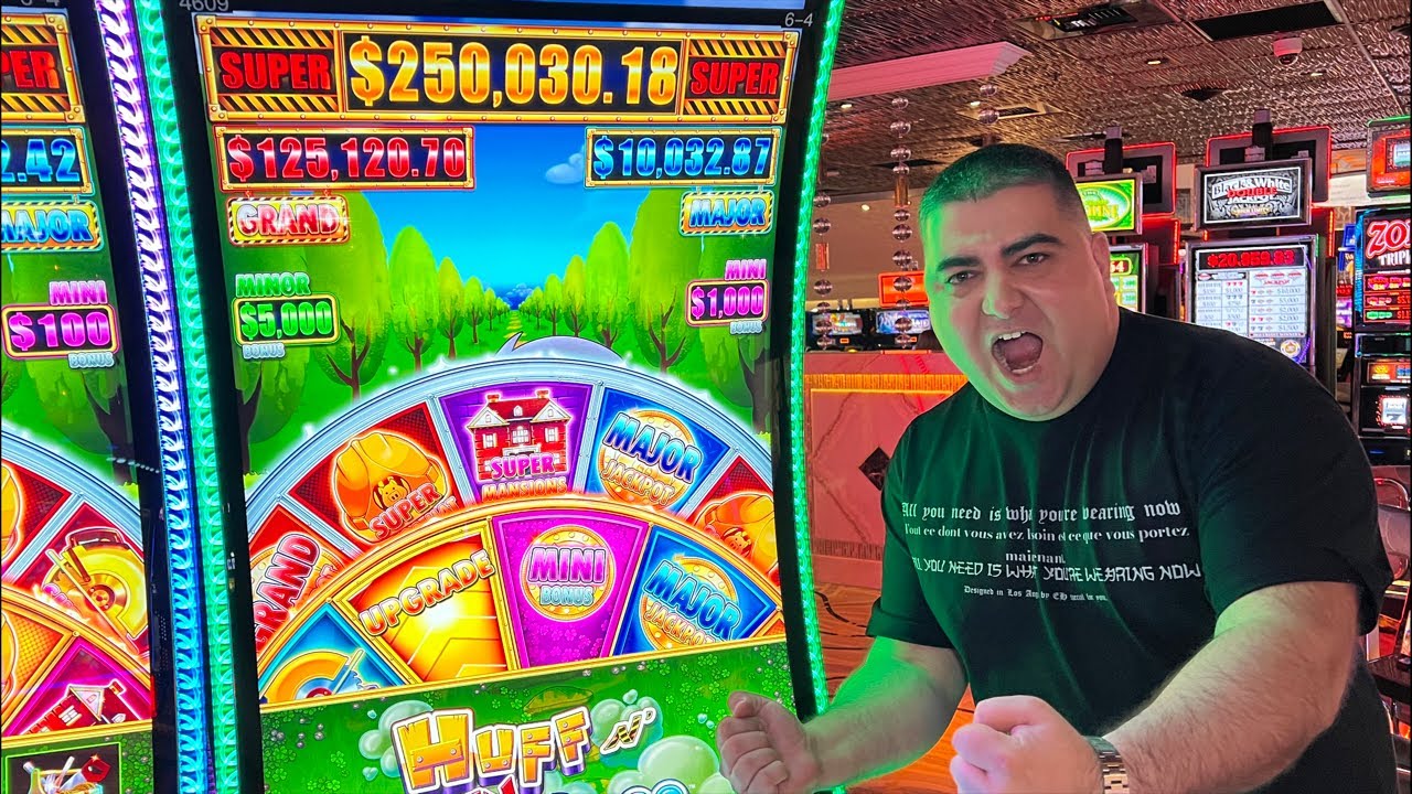 $100,000 BIGGEST LIVE STREAM EVER On Huff N Even More Puff Slot - $360 MAX BETS