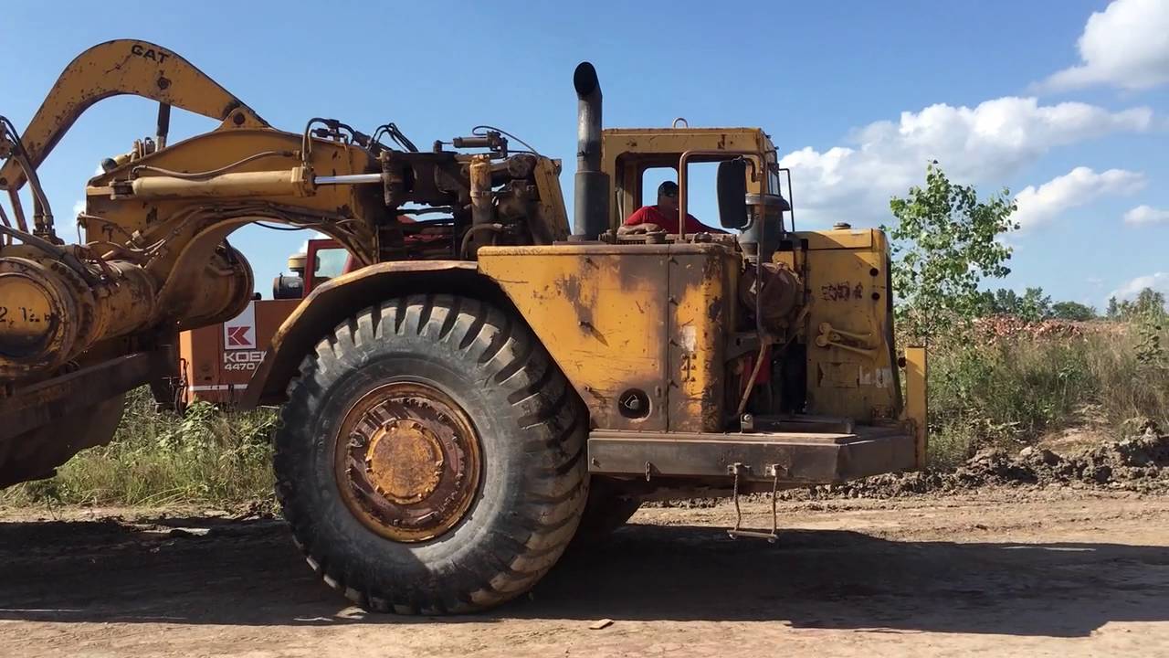 Caterpillar motor scraper model 631D, Sn: 24W882.