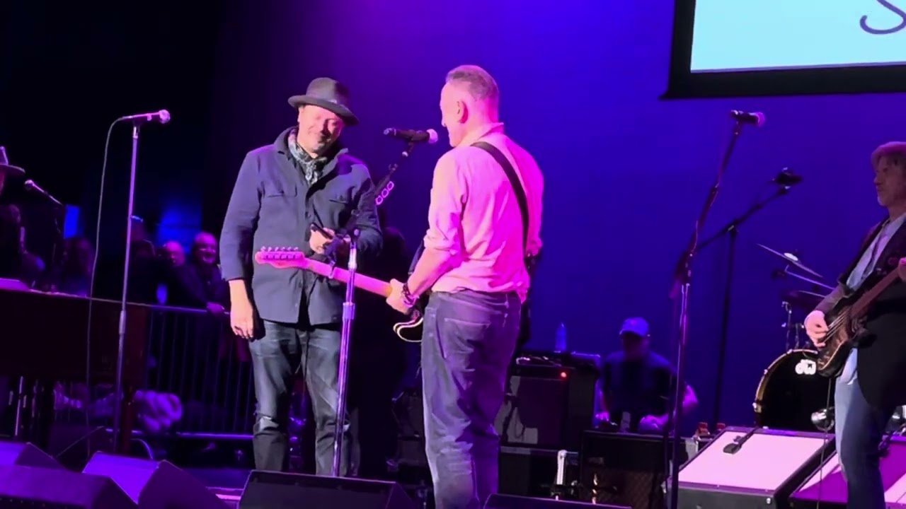 Pink Cadillac - Bruce Springsteen Joe Grushecky The Houserockers - Light Of Day 2025