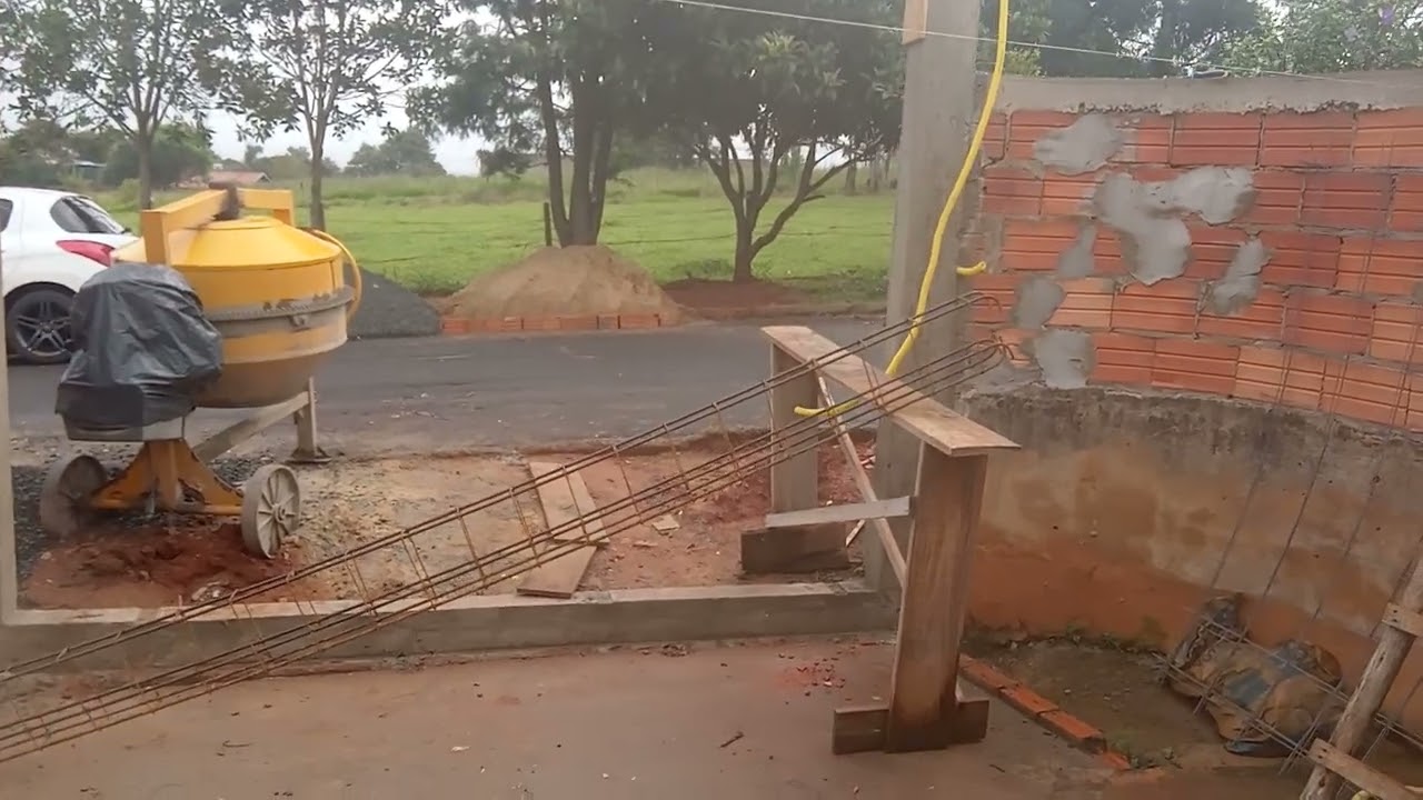 Qual a altura ideal que devo deixar pra colocar um portão basculante?