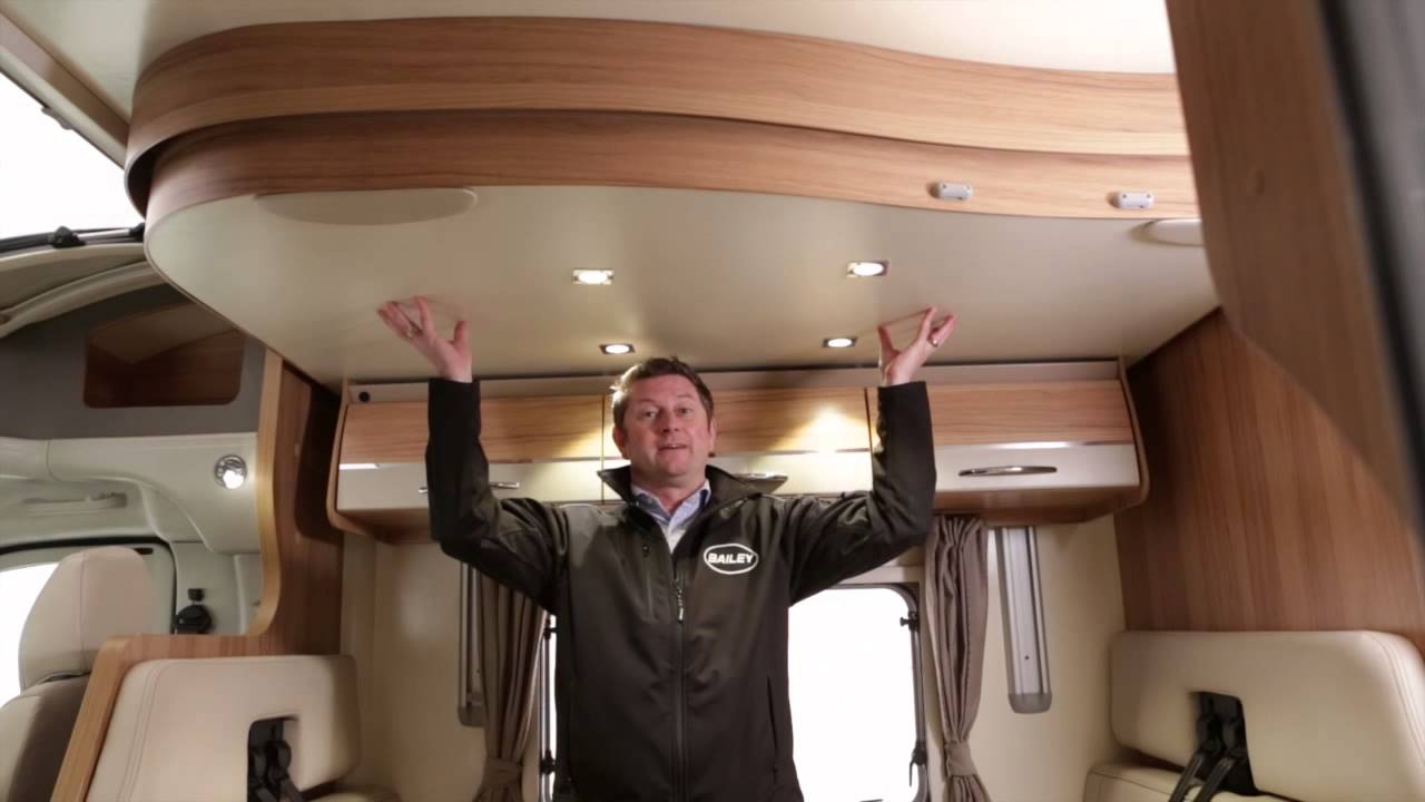Bailey Approach Autograph 765 -- drop down bed demonstration video