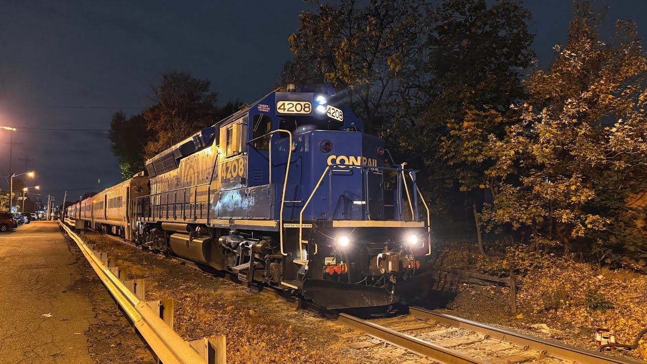 NJT 4208 CONRAIL Heritage Unit EMD GP40PH-2B&rsquo;s Raised Letter Nathan K5LA at Anderson Street Station