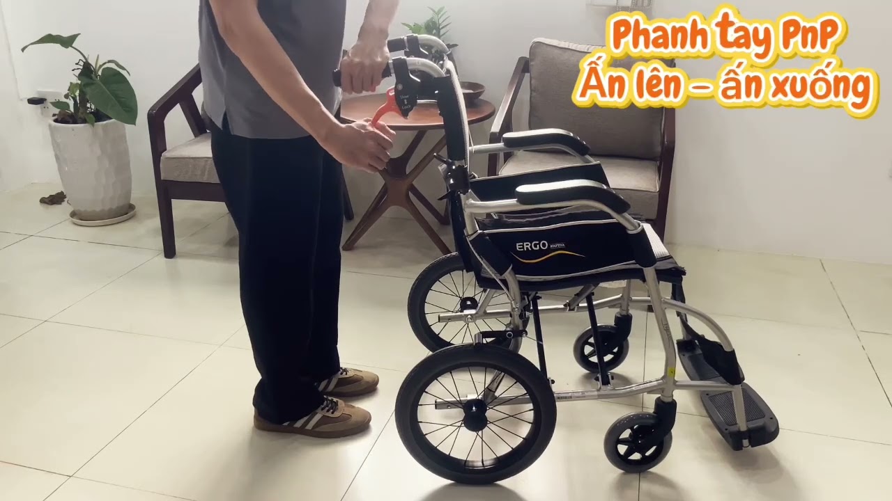 Xe lăn Ergo Lite siêu gọn nhẹ-  Nâng xe chỉ bằng một tay ! 